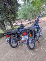 A picture of NJOO LIPIA ZOTE MBILI M4 4