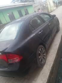 A picture of Honda Civic 08