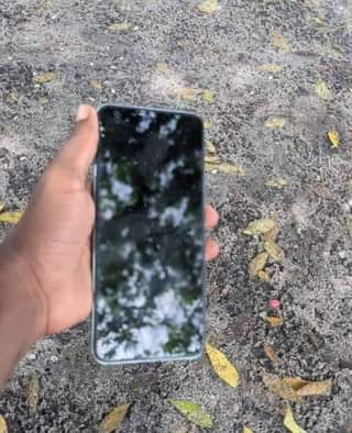 A picture of Vivo Y22