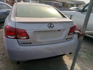 A picture of Lexus GS350 05