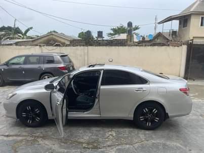 A picture of 2007 Lexus ES350