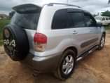 A picture of Very clean and fairly used Toyota Rav 4 03 model
