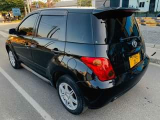 A picture of Toyota ist