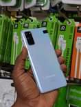 A picture of Samsung Galaxy S20 5G 128GB 12GB 750k 0758206953 clear camera