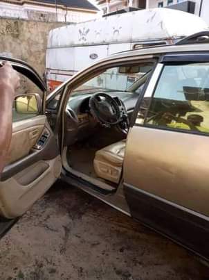 A picture of 2002 Lexus Rx300