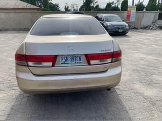 A picture of CLEAN FIRST BODY 2004 HONDA EOD IN PERFECT WORKING CONDITION