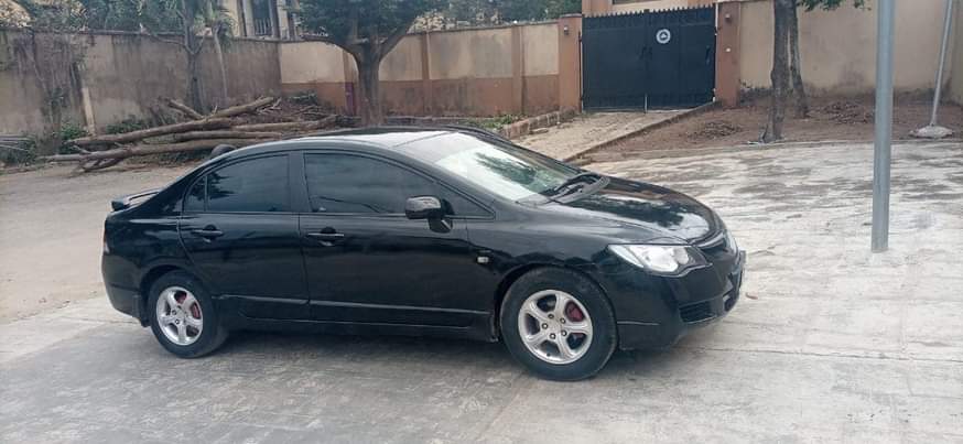 A picture of Honda Civic 2008... Good Condition 