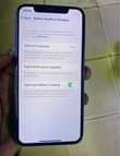 A picture of Iphone x 256gb good as new .. no icould no