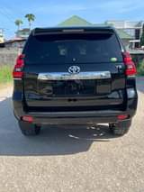 A picture of Landcruise prado txl