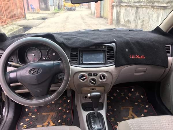 A picture of Hyundai Accent year 2008 Engine has noise noise Good Gear