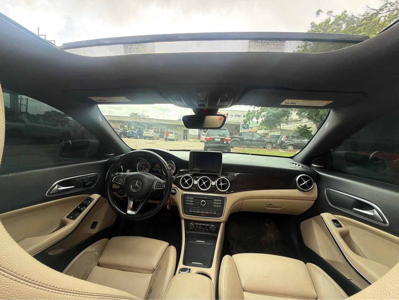 A picture of Awoof foreign used Mercedes Benz CLA250