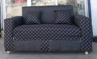 A picture of Sofa kaliii mpyaa Bei 135000 free delivery location Ubungo piga
