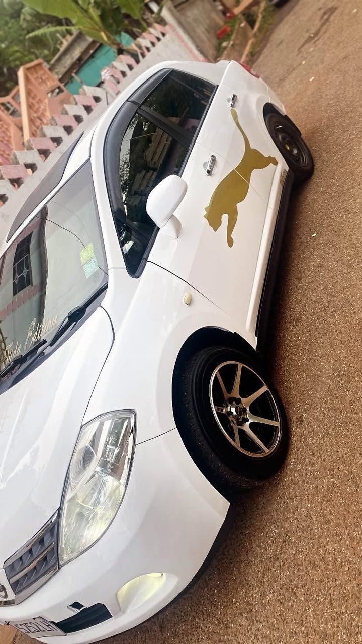 used nissan tiida
