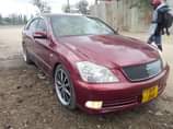 A picture of TOYOTA CROWN ATHLETE INAUZWA BEI TSH 13.8MILION. KARIBU SANA