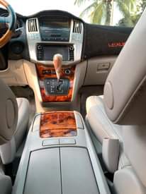 A picture of Toyota Corolla 2010 Manual