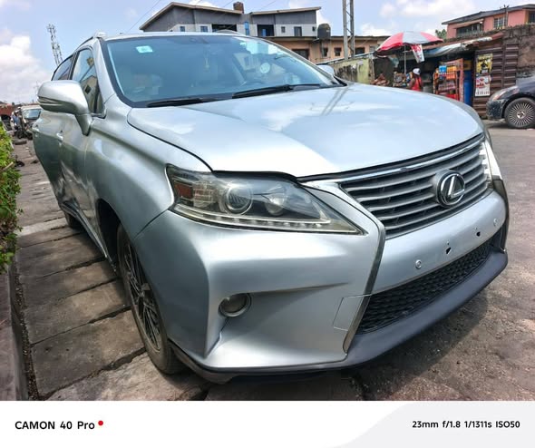 A picture of Lexus Rx 350