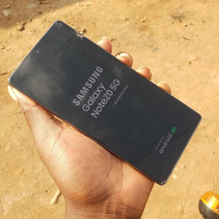 A picture of Samsung galaxy note 20