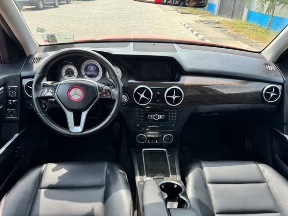 A picture of Distress deal 19m only Foriegn used 2013 GLK350 Keyless thumbstart