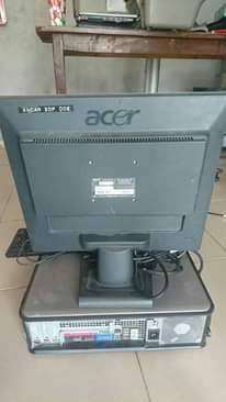 A picture of Dell desktop full