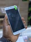 A picture of VIVO X7 PLUS GB 128 RAM 6 USED DUBAI CLEAN