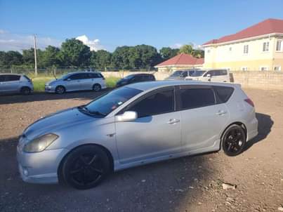 toyota caldina