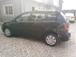 A picture of 2004 PONTIAC VIBE FOR SALE 4PLUG ENGINE AND GEARBOX IS