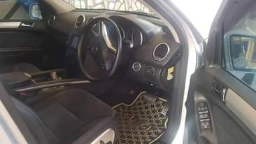 A picture of Ml Benz at 65m petrol