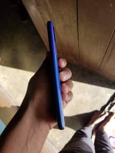 A picture of Samsung a21s