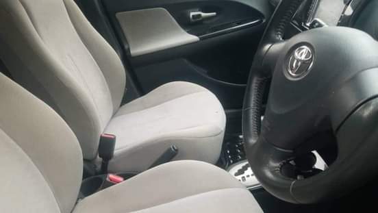 A picture of 2007 Toyota 2007 Color trim