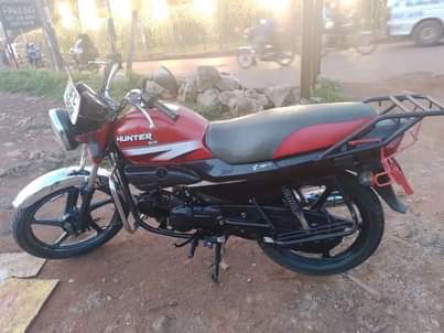 A picture of 2020 Hunter 125