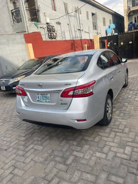 A picture of NISSAN SENTRAL 2013 MODEL
