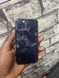 A picture of Iphone 11 pro