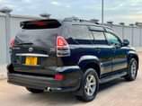 A picture of TOYOTA PRADO DIAMOND