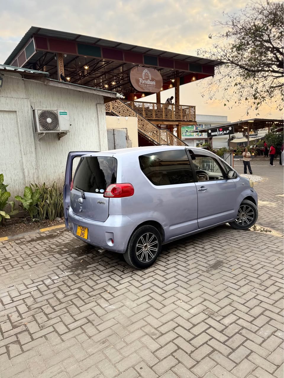 A picture of Toyota PORTE