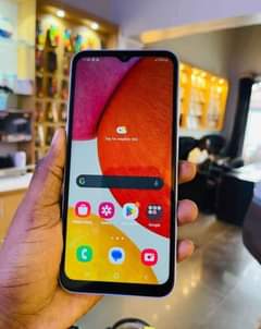 A picture of Samsung A14