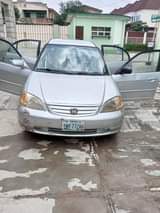 A picture of Honda civic 2004