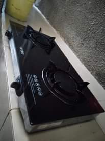 A picture of Jiko la gesi plate mbili linauzwa 45 000 Mawasiliano 0783