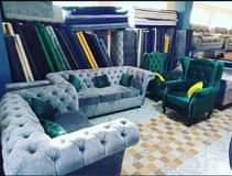 A picture of 7seater sofa