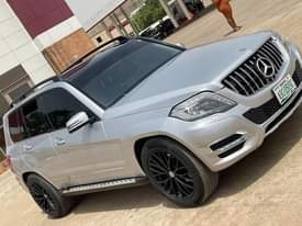 A picture of 2015 glk350