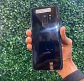 A picture of Samsung s9