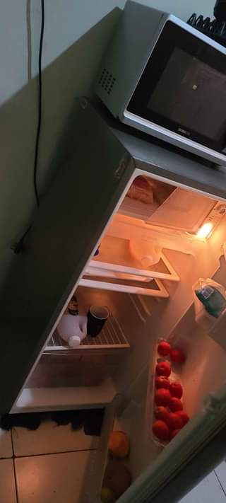 A picture of Lg fridge and freezer