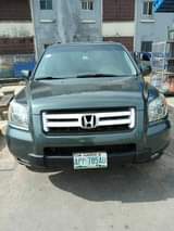 A picture of 2006 HONDA PILOT