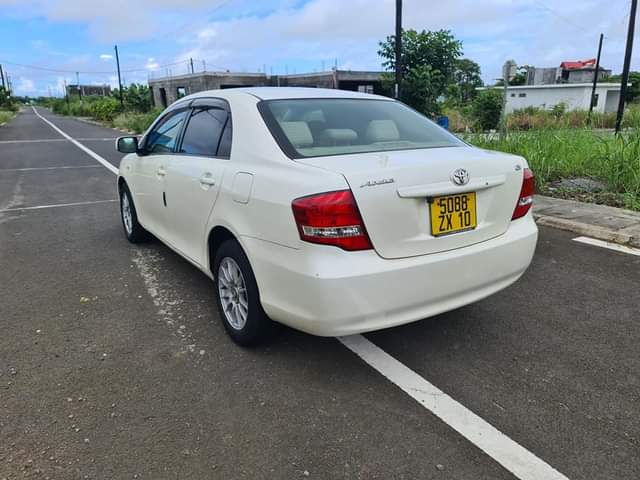 used toyota axio