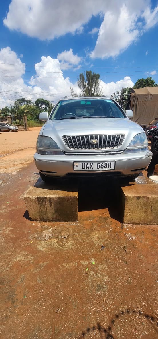 toyota harrier