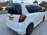 A picture of TOYOTA RACTIS