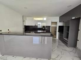 A picture of Condominium apartment on sale