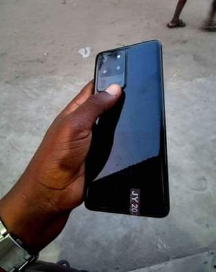 samsung s20