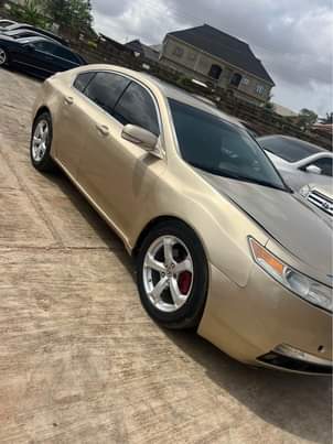 A picture of Acura TL 2009