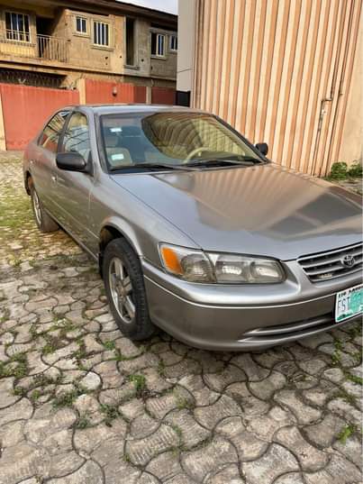 A picture of Clean Toyota Camry