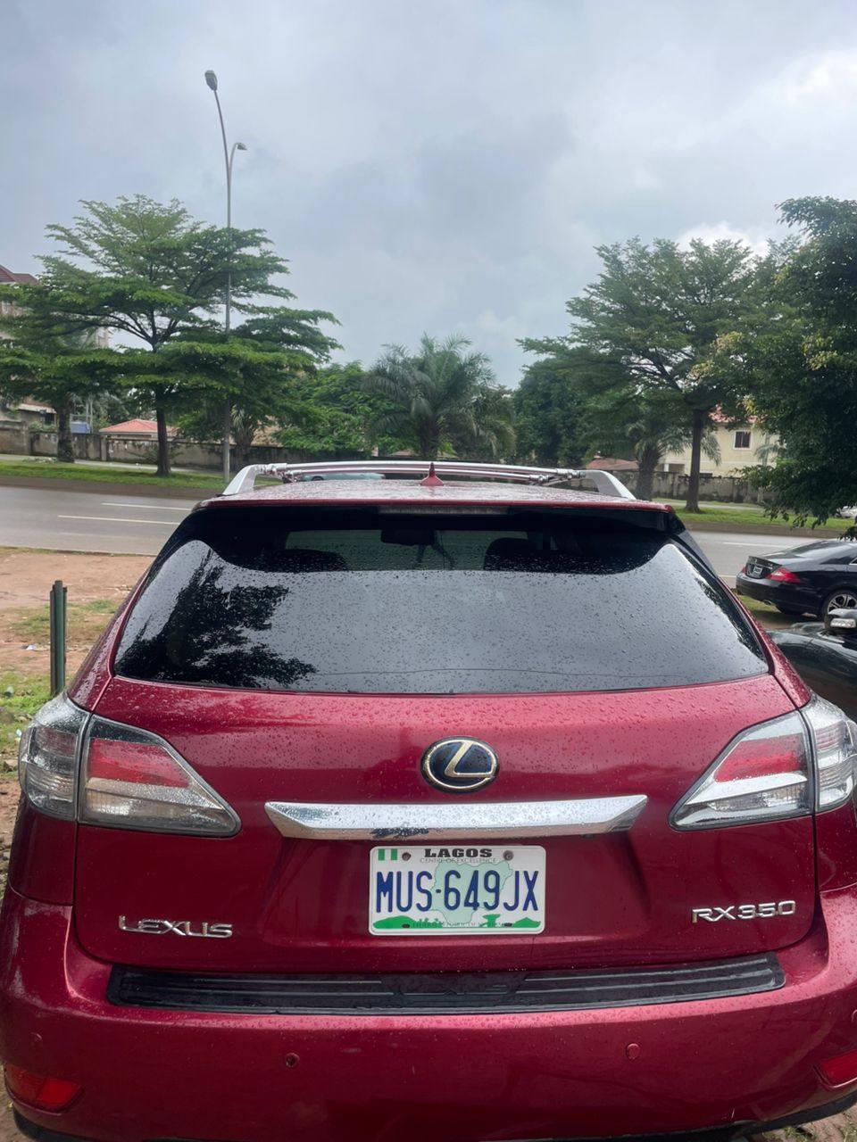 A picture of 2012 RX350 clean used
